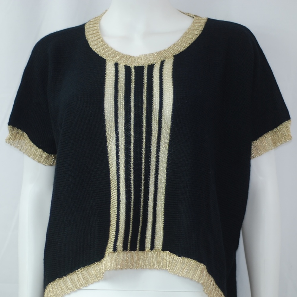 NEW Black & Gold Crop Sweater Sz S